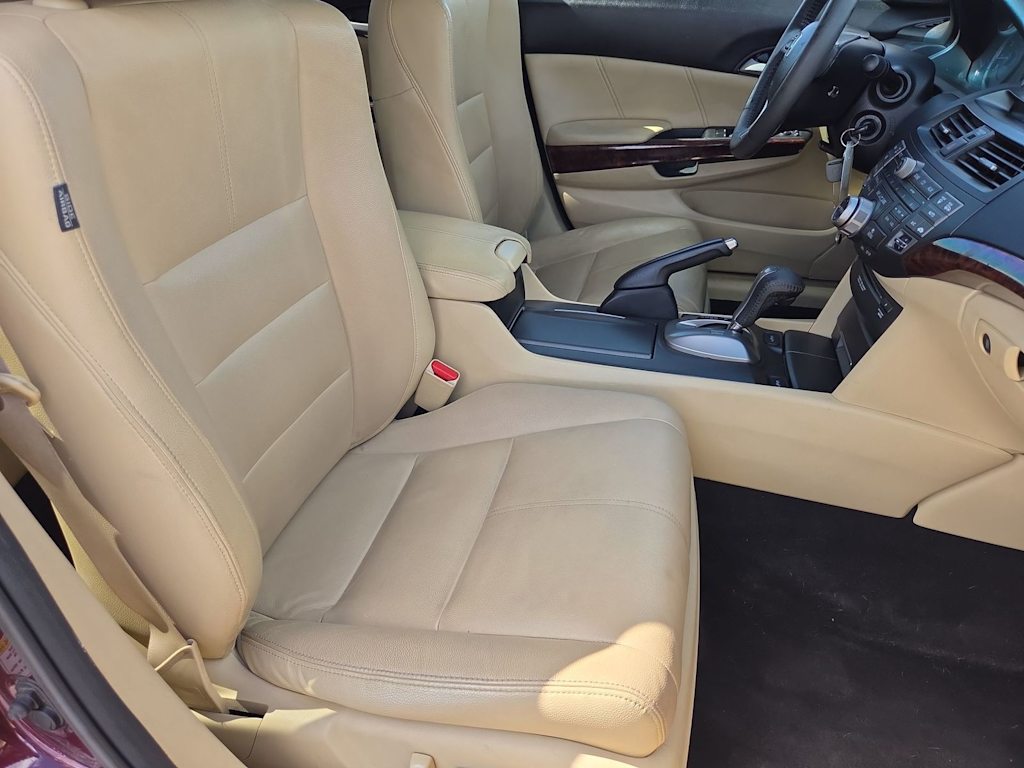 Thumbnail: 2012 Honda Crosstour - 12