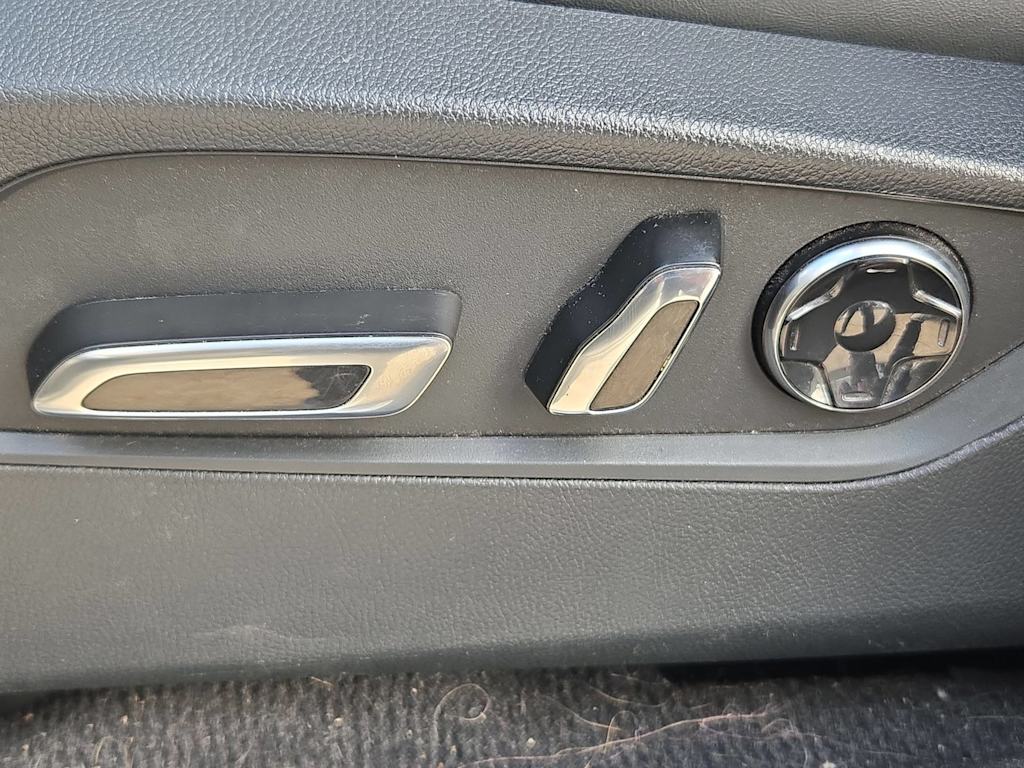 Thumbnail: 2021 Acura RDX - 26
