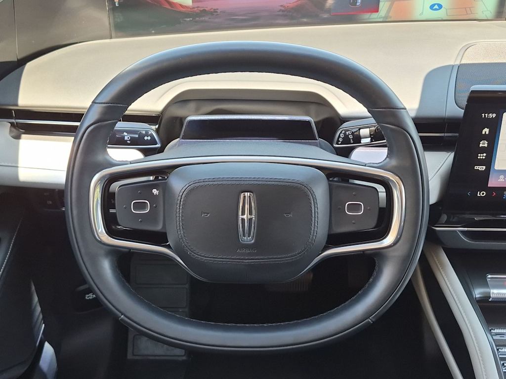 Thumbnail: 2024 Lincoln Nautilus - 12