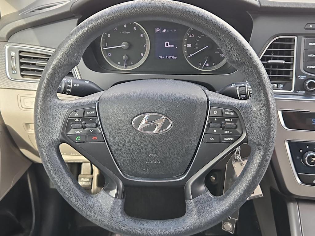 Thumbnail: 2015 Hyundai Sonata - 13