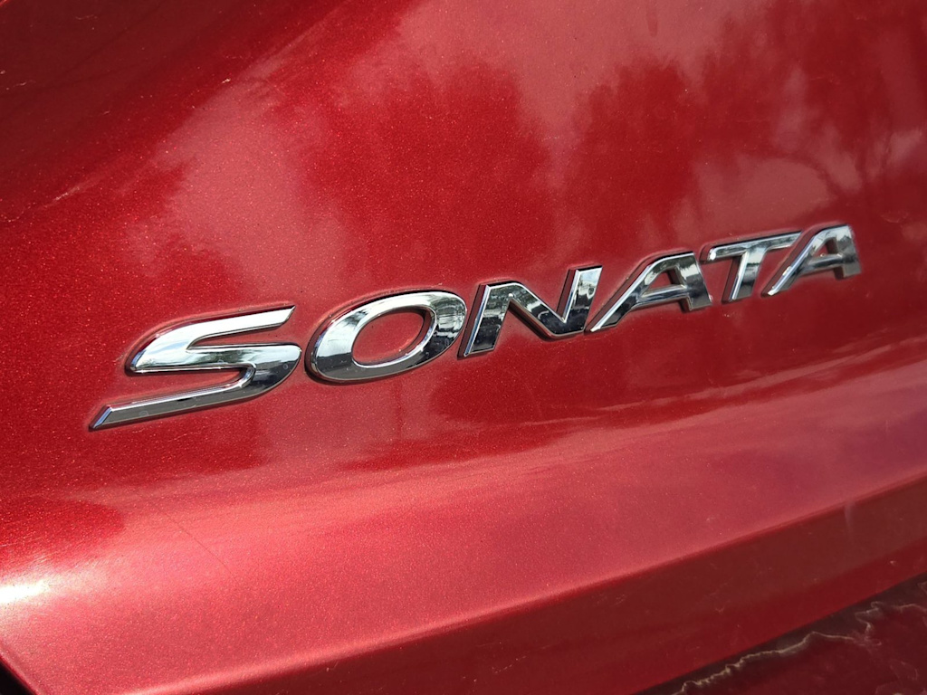 Thumbnail: 2015 Hyundai Sonata - 24