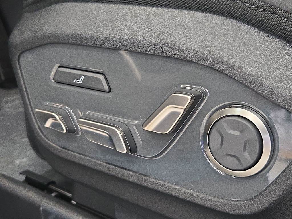 Thumbnail: 2026 Kia EV9 - 23