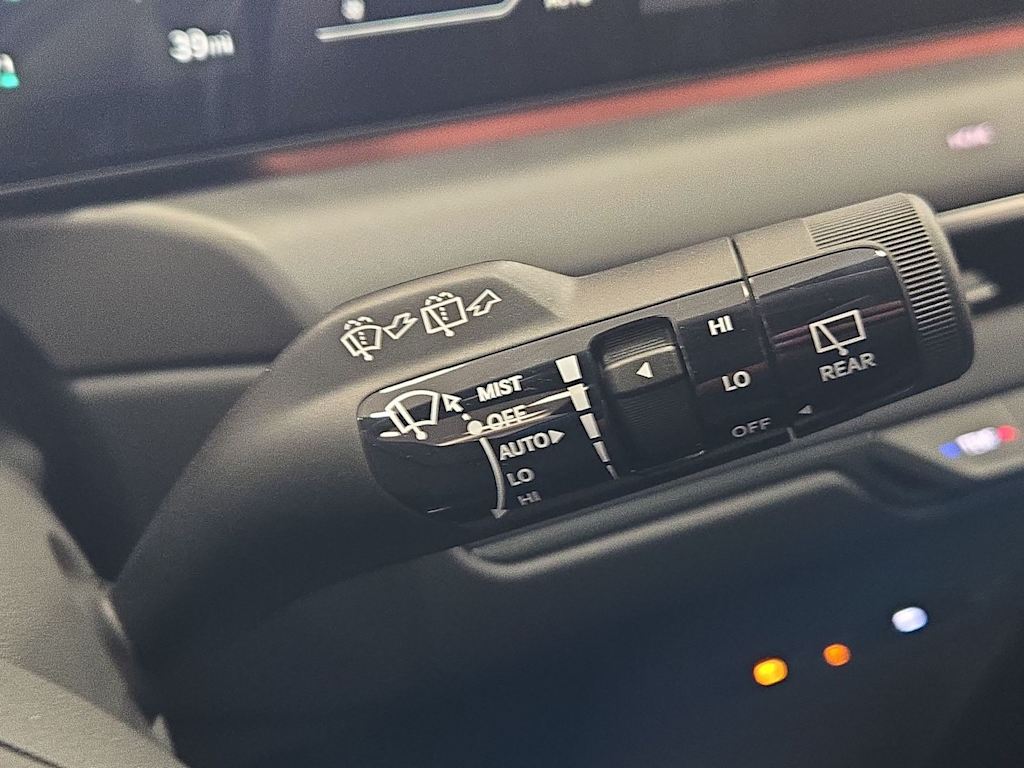 Thumbnail: 2026 Kia EV9 - 31