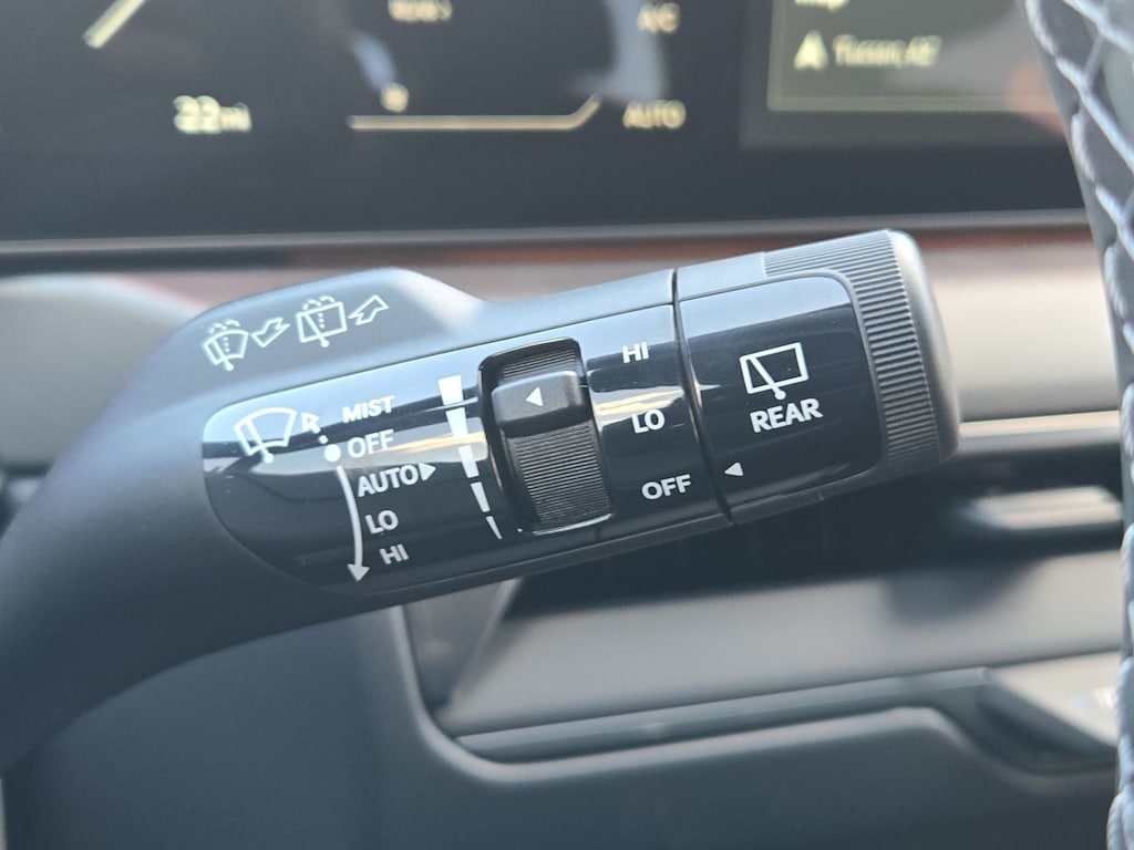 Thumbnail: 2026 Kia EV9 - 32