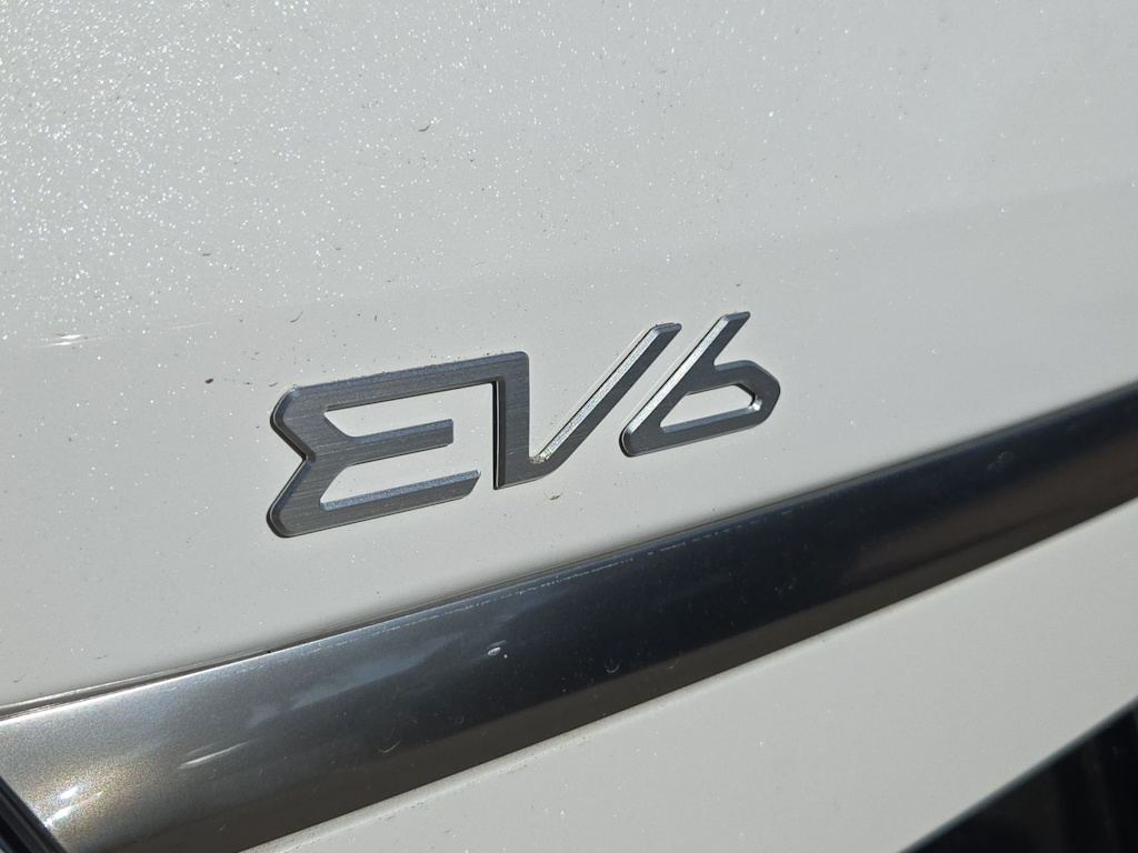 Thumbnail: 2026 Kia EV6 - 5