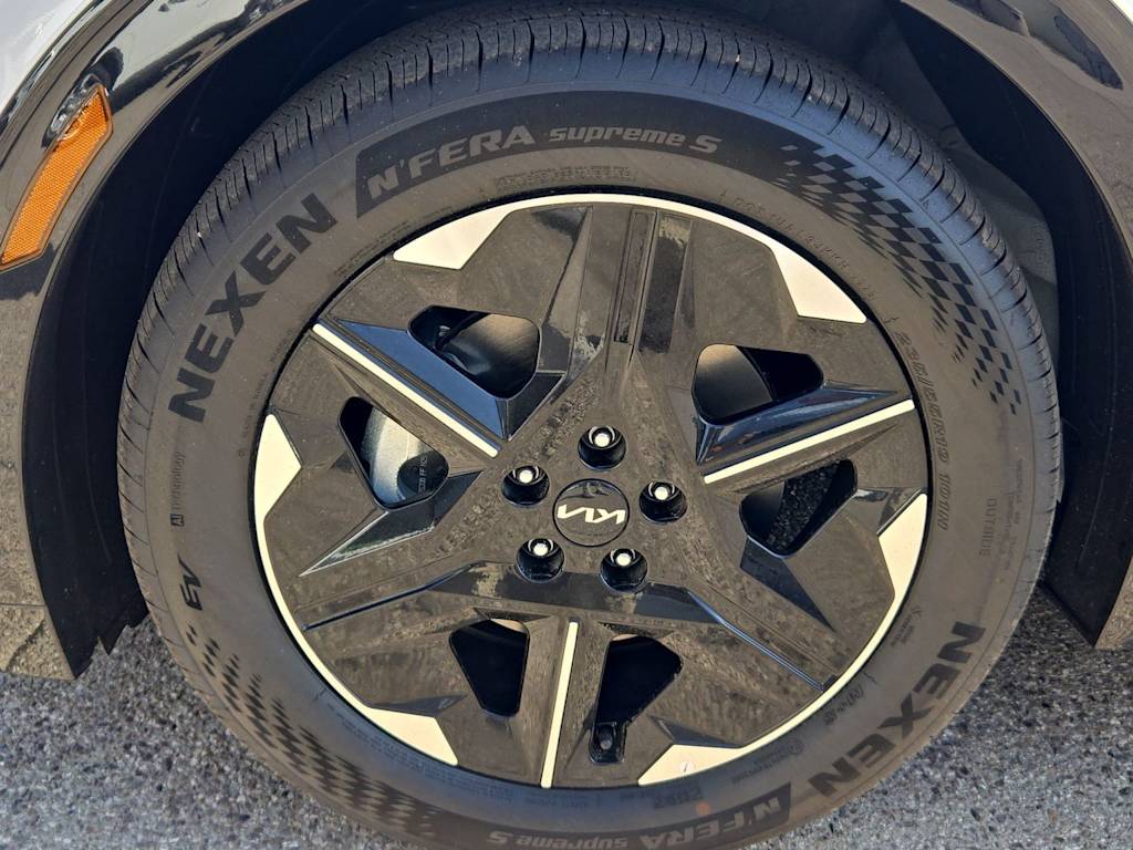 Thumbnail: 2026 Kia EV6 - 6