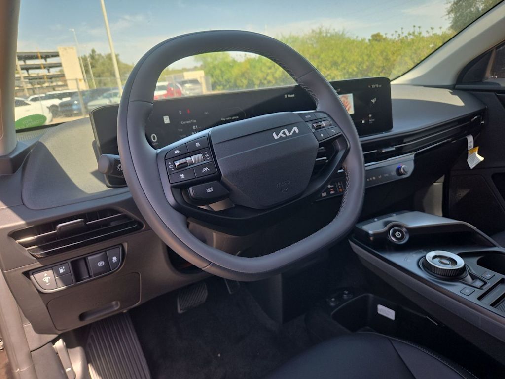 Thumbnail: 2026 Kia EV6 - 2