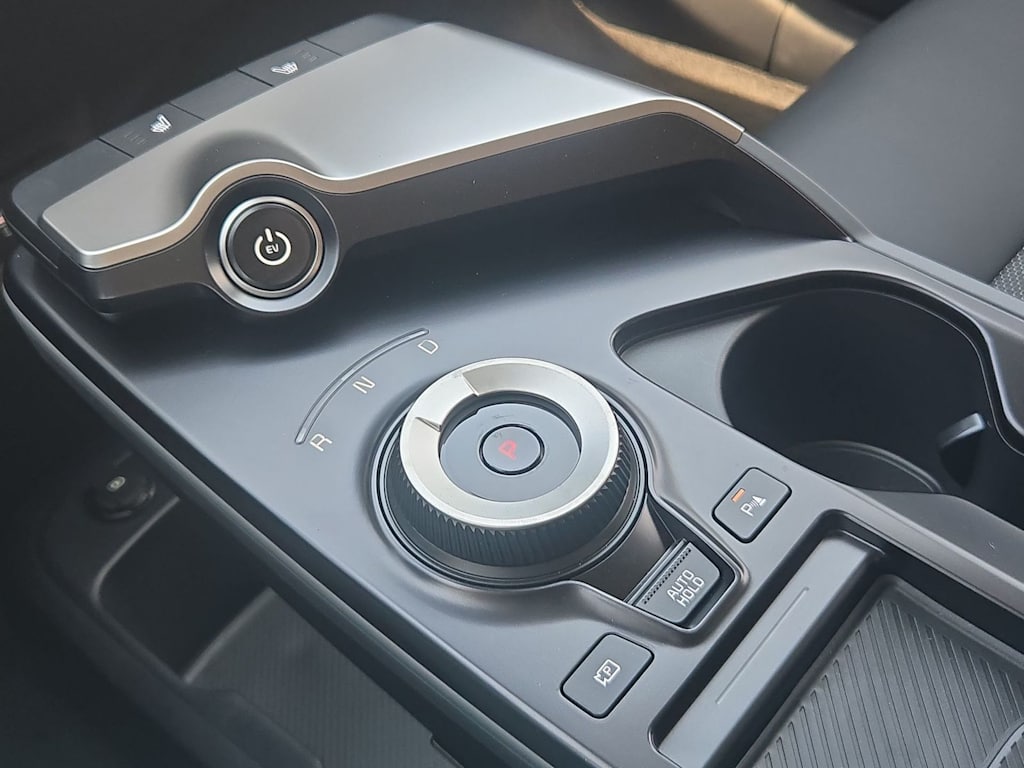 Thumbnail: 2026 Kia EV6 - 36