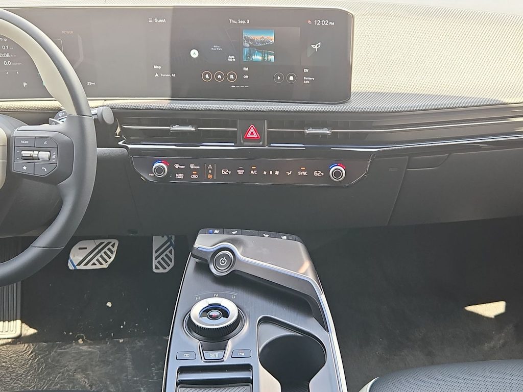 Thumbnail: 2026 Kia EV6 - 14