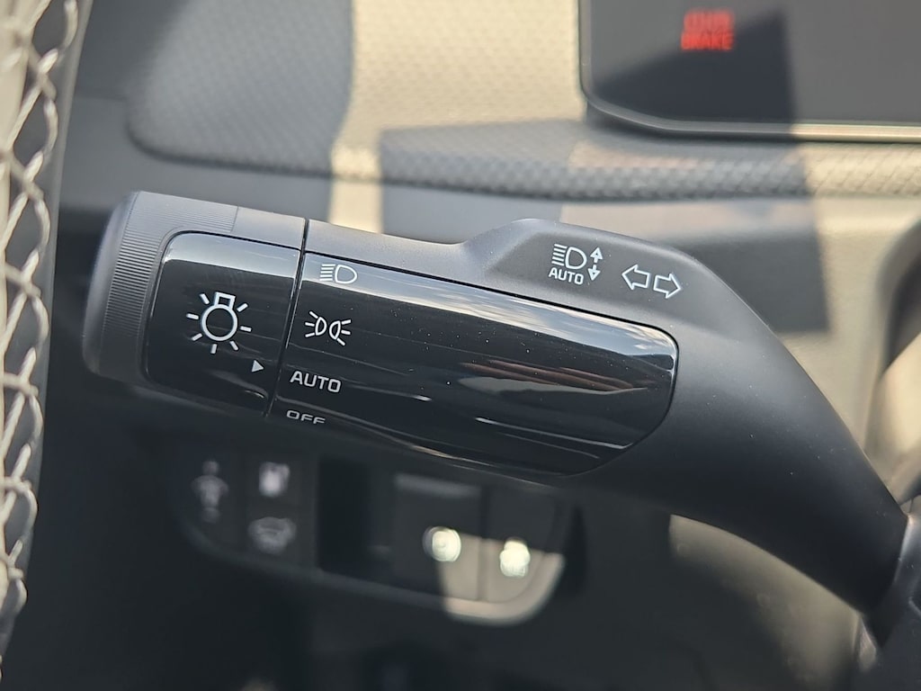 Thumbnail: 2026 Kia EV6 - 33