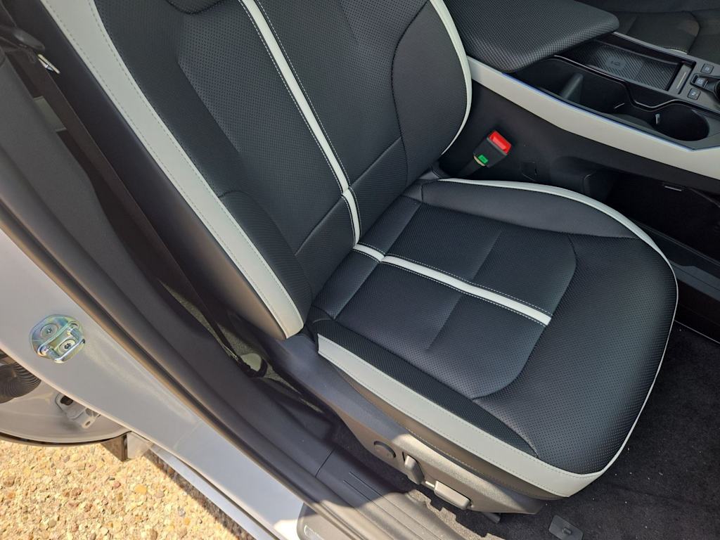 Thumbnail: 2026 Kia EV6 - 10