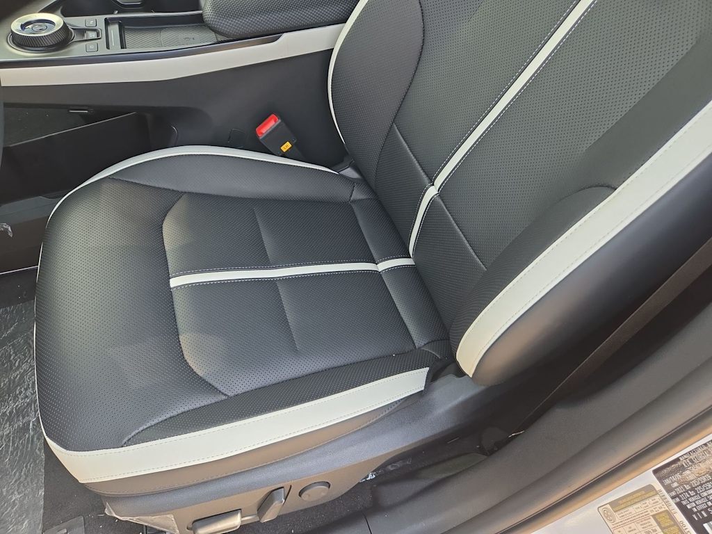 Thumbnail: 2026 Kia EV6 - 25