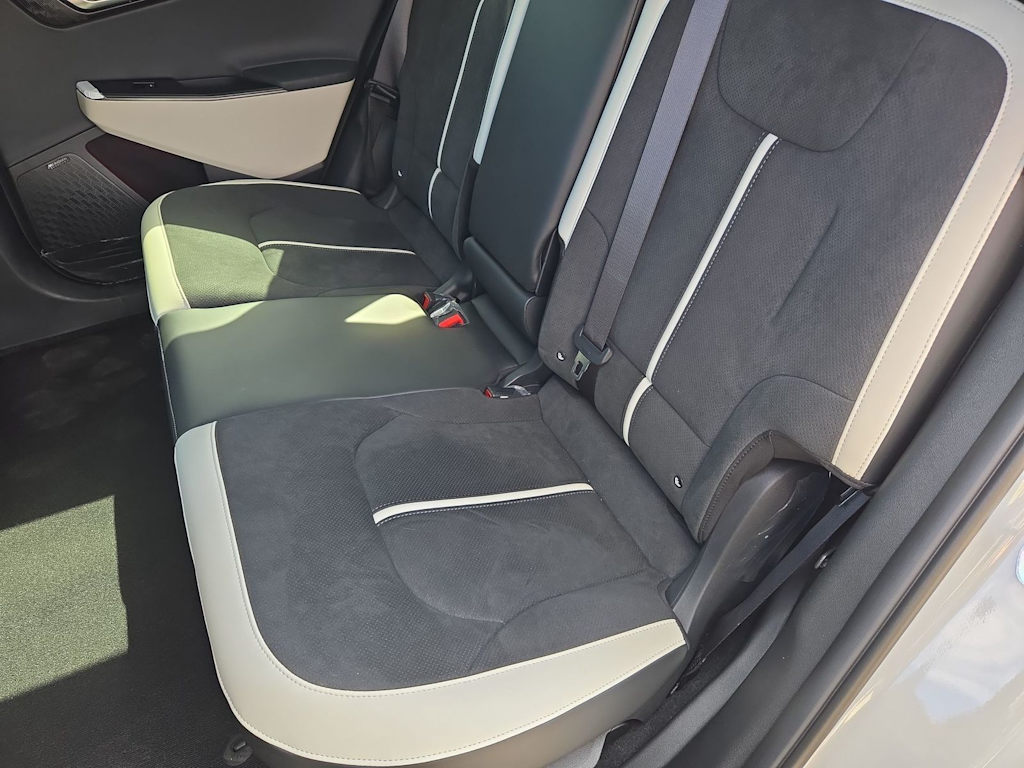 Thumbnail: 2026 Kia EV6 - 11