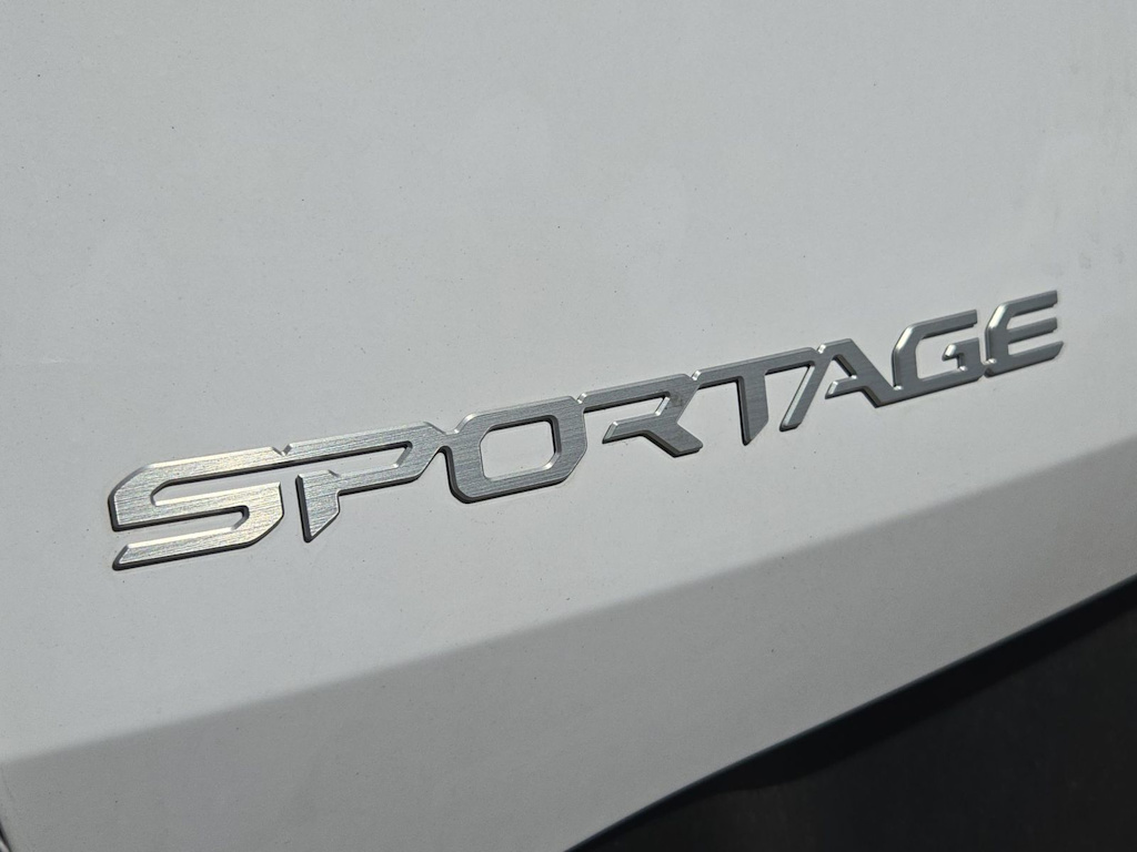 Thumbnail: 2026 Kia Sportage - 7
