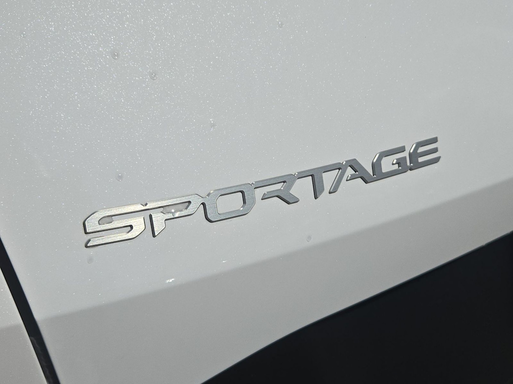 Thumbnail: 2026 Kia Sportage - 6