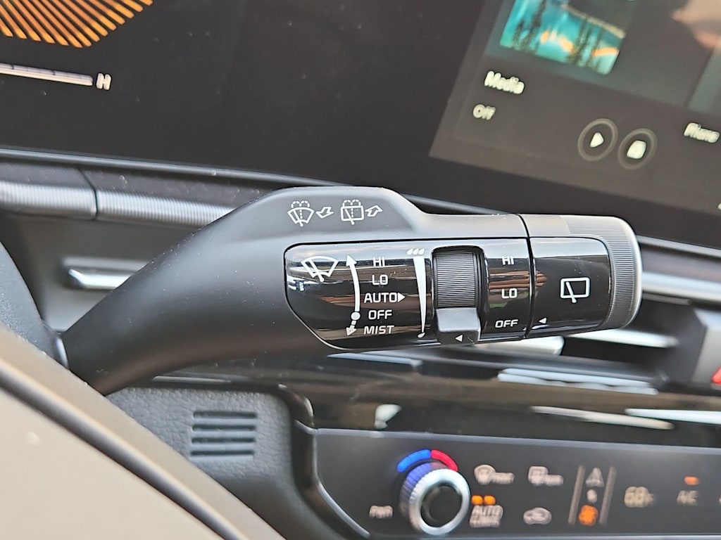 Thumbnail: 2026 Kia Sportage - 16