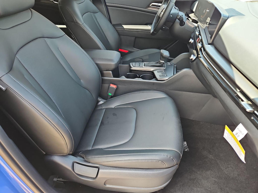 Thumbnail: 2026 Kia Sportage - 12