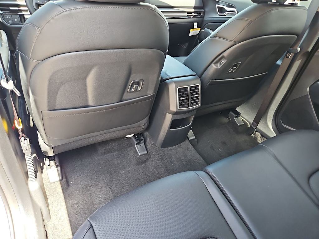 Thumbnail: 2026 Kia Sportage - 26