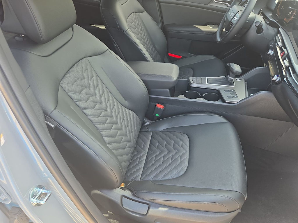 Thumbnail: 2026 Kia Sportage - 12