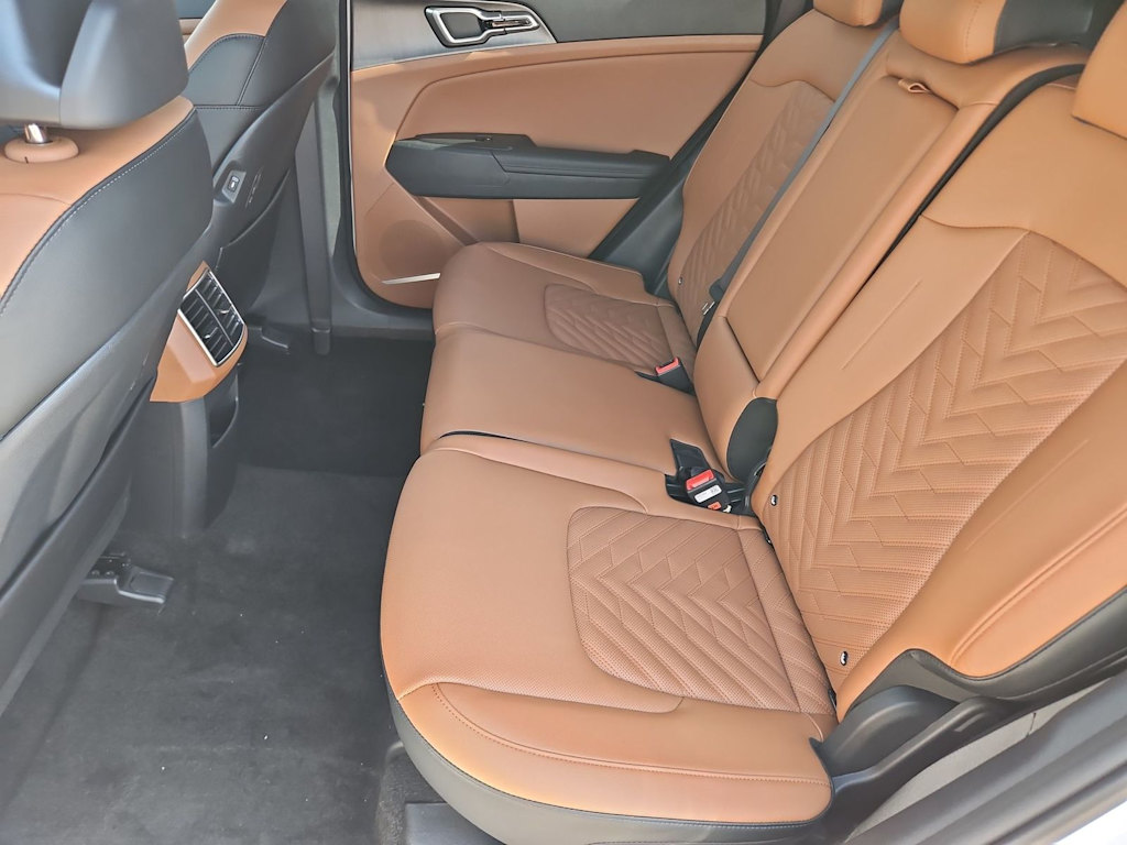 Thumbnail: 2026 Kia Sportage - 13