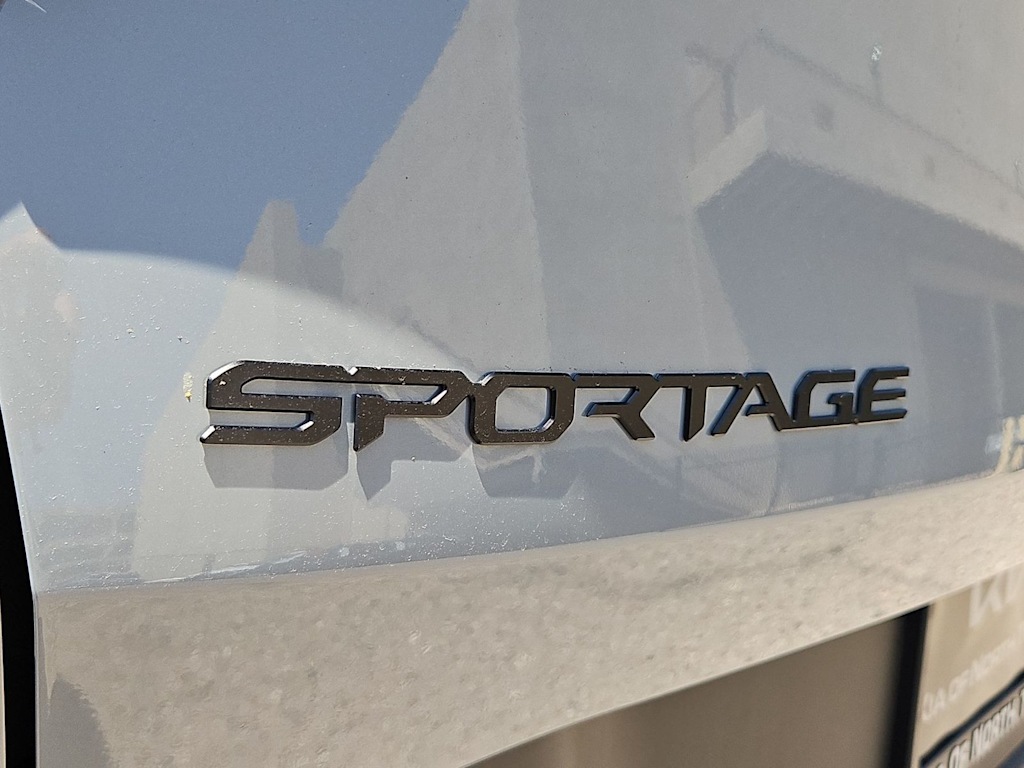 Thumbnail: 2026 Kia Sportage - 25