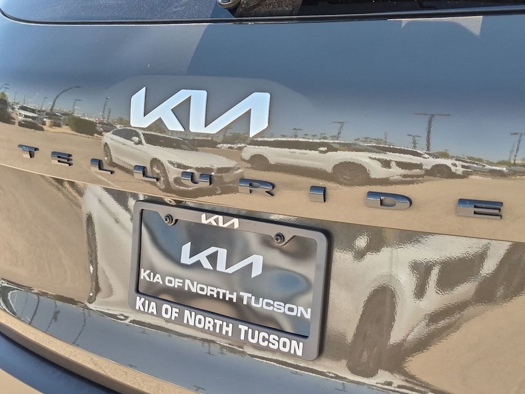 Thumbnail: 2022 Kia Telluride - 7