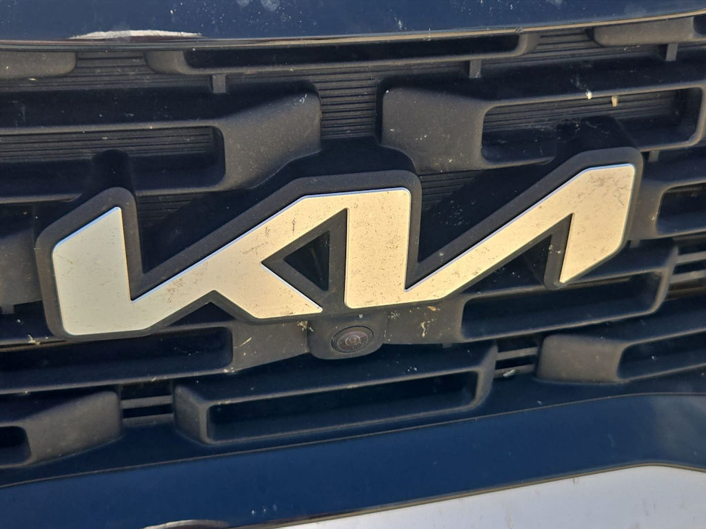 Thumbnail: 2022 Kia Telluride - 25