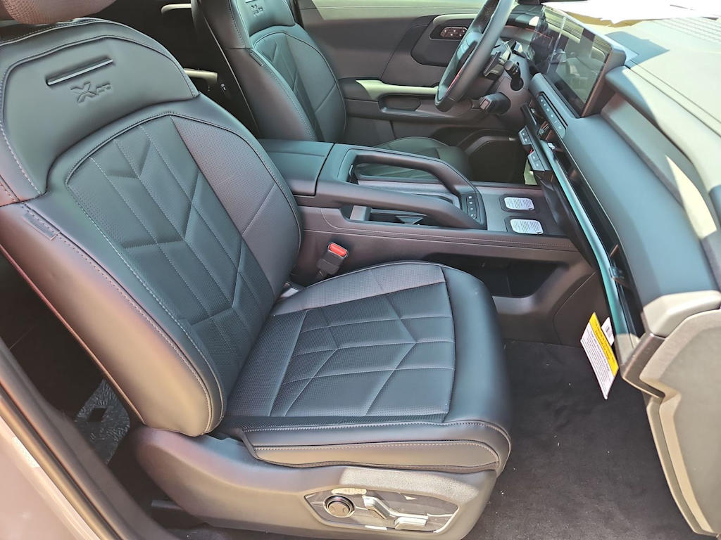 Thumbnail: 2027 Kia Telluride - 29