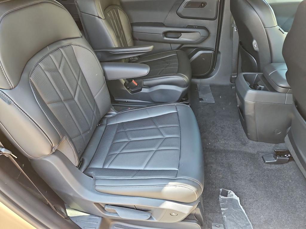 Thumbnail: 2027 Kia Telluride - 30