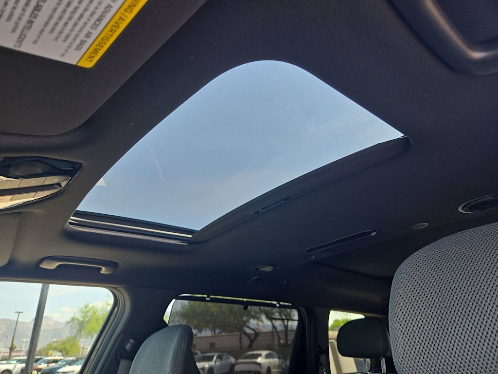 Thumbnail: 2027 Kia Telluride - 24