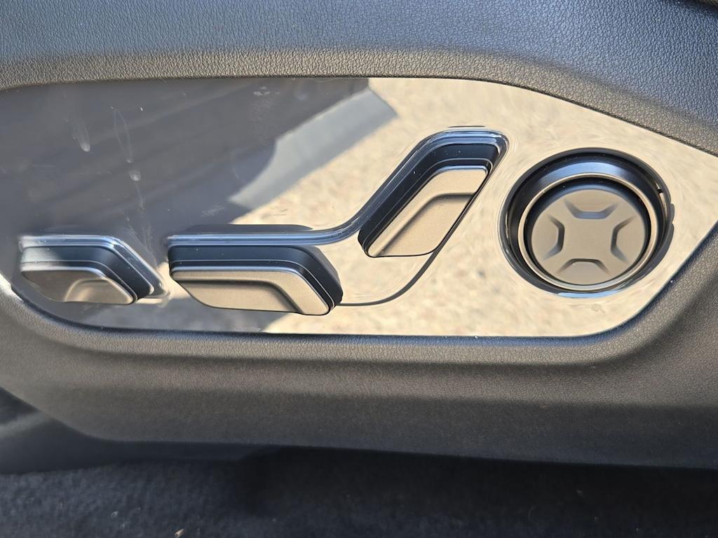 Thumbnail: 2027 Kia Telluride - 24