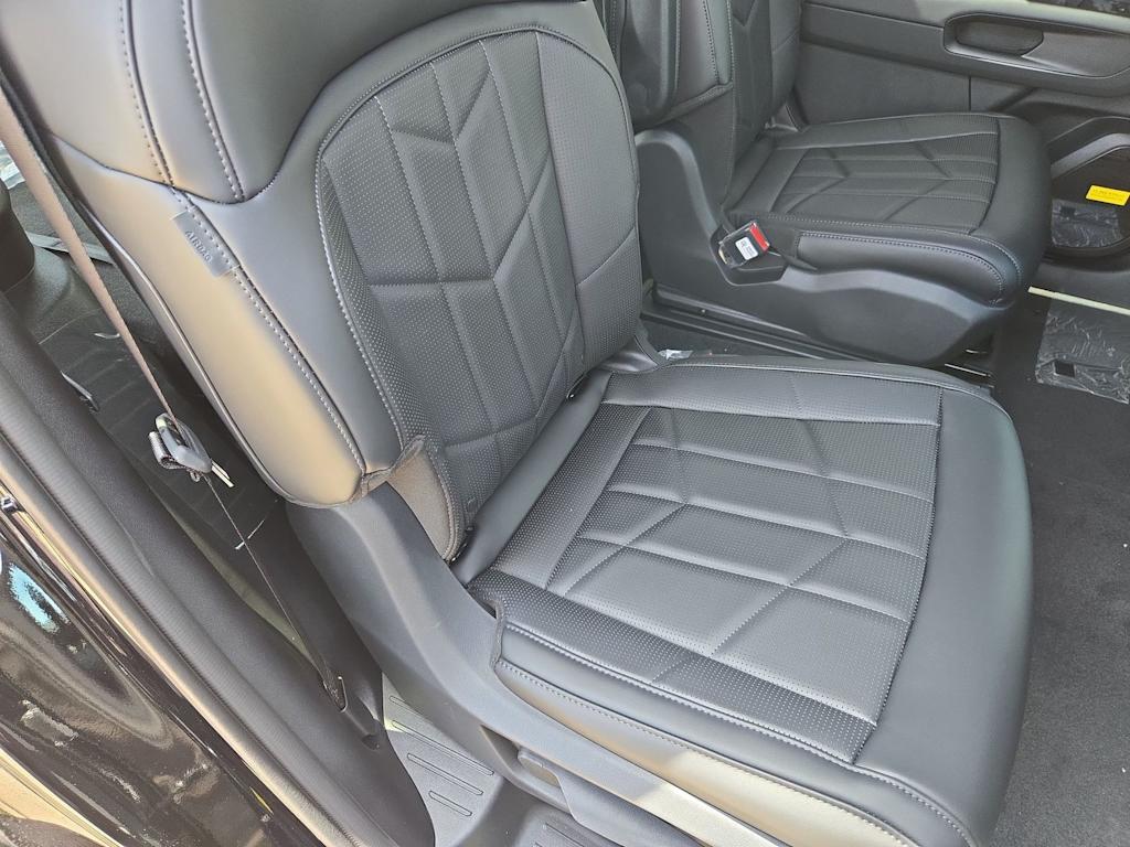 Thumbnail: 2027 Kia Telluride - 11