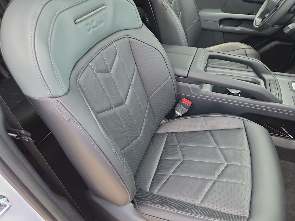 Thumbnail: 2027 Kia Telluride - 28