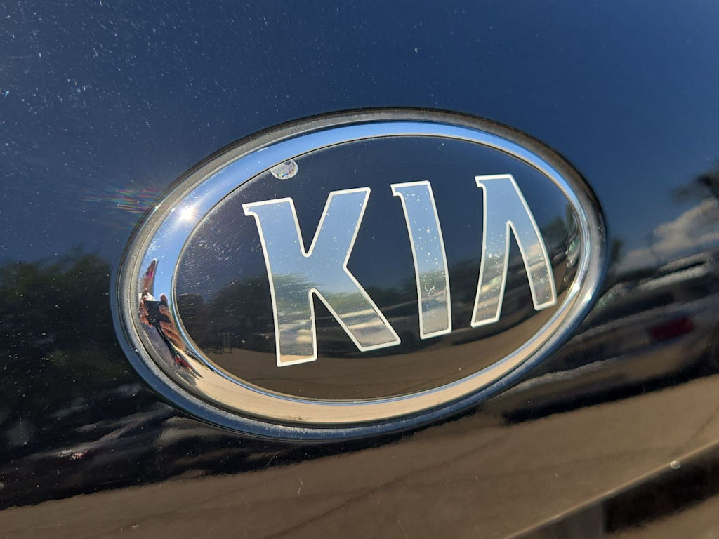 Thumbnail: 2020 Kia Sorento - 7