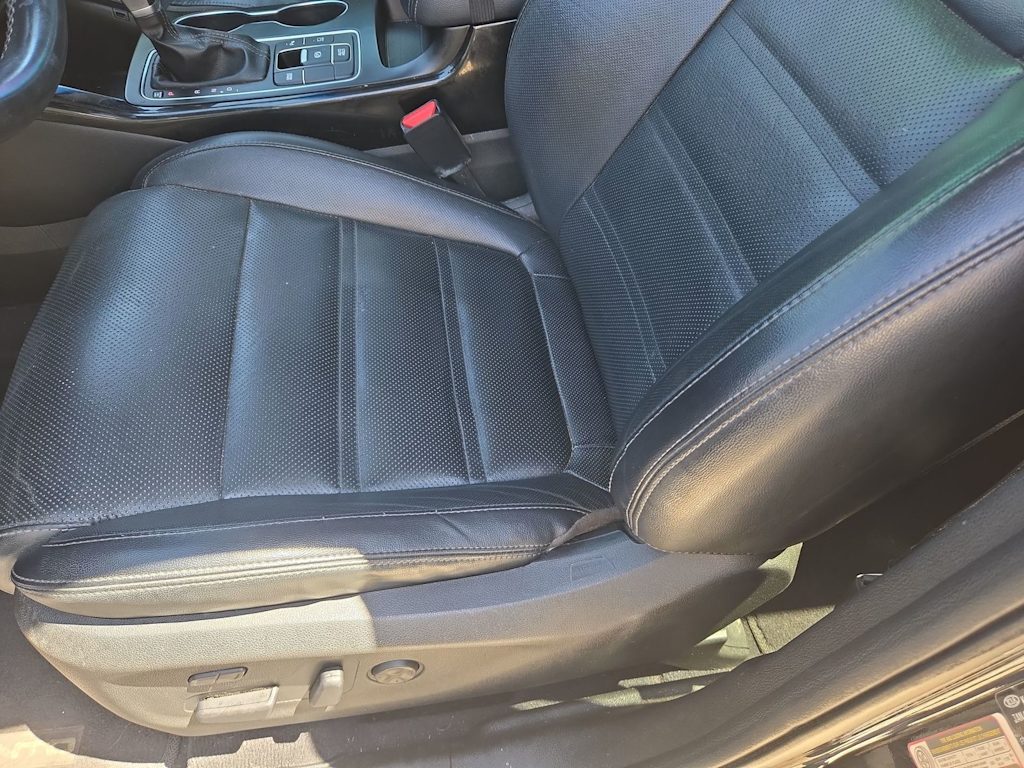 Thumbnail: 2020 Kia Sorento - 25