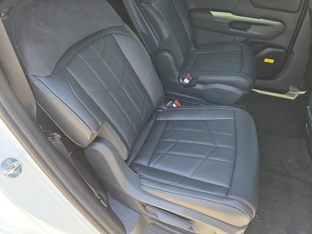 Thumbnail: 2027 Kia Telluride - 27