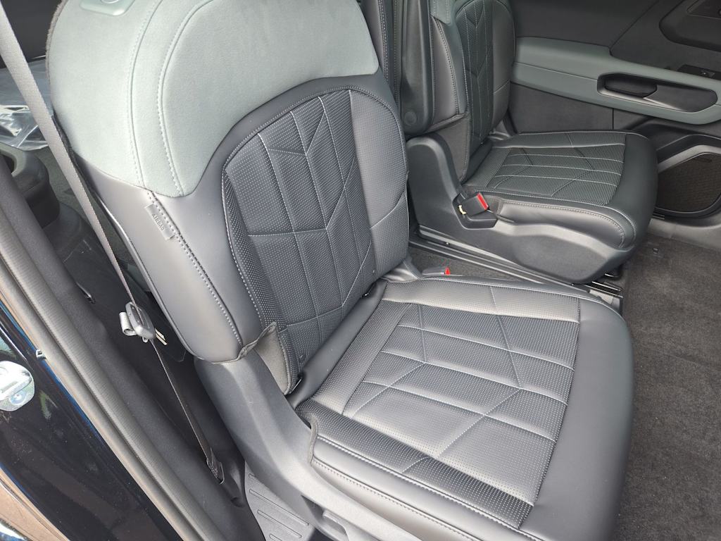 Thumbnail: 2027 Kia Telluride - 11