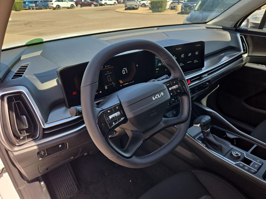 Thumbnail: 2026 Kia Sorento - 2