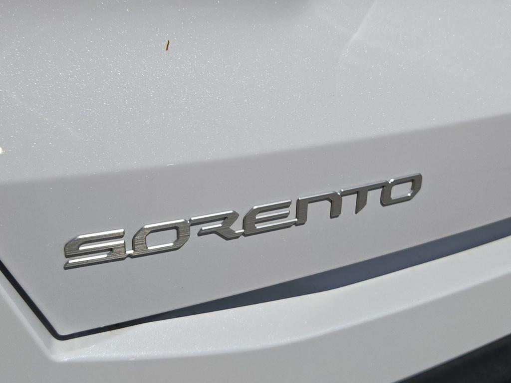 Thumbnail: 2026 Kia Sorento - 26