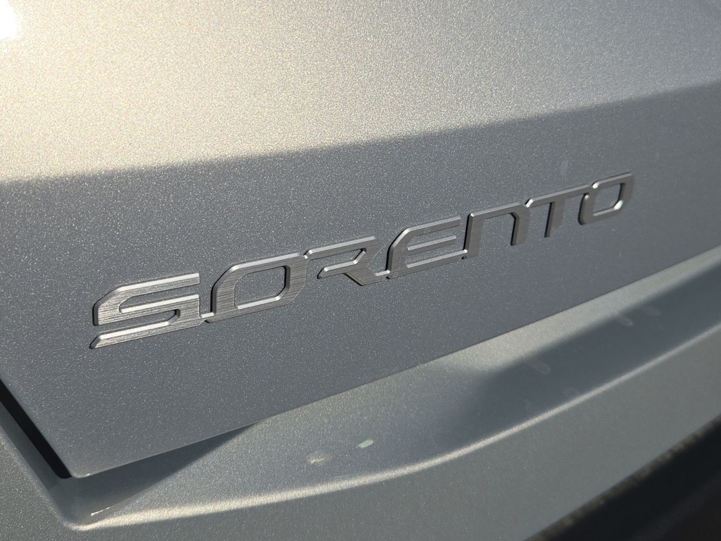 Thumbnail: 2026 Kia Sorento - 25