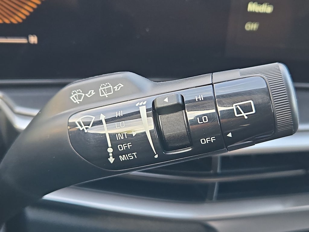 Thumbnail: 2026 Kia Sorento - 29