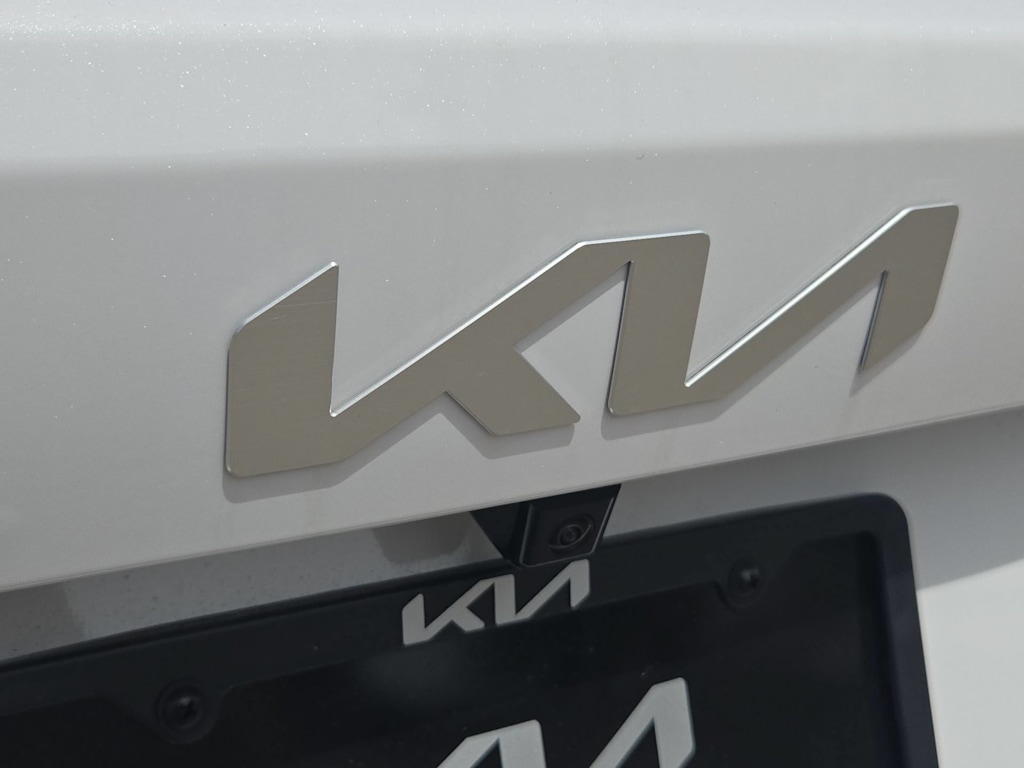 Thumbnail: 2026 Kia Sorento - 7