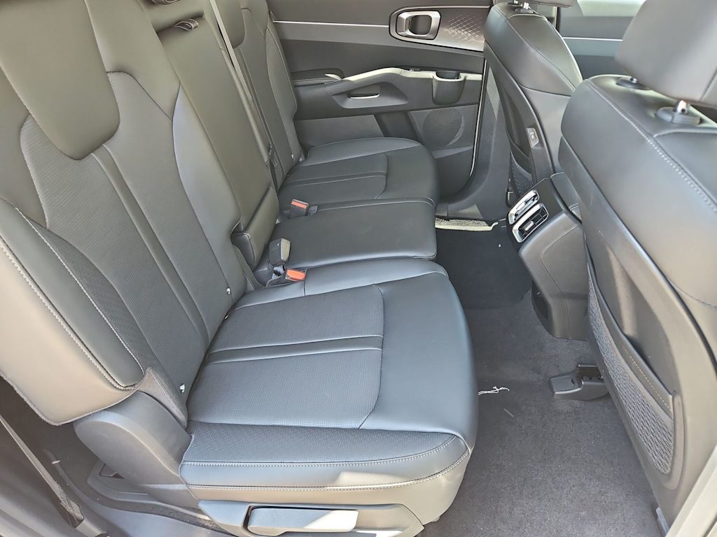 Thumbnail: 2026 Kia Sorento - 27