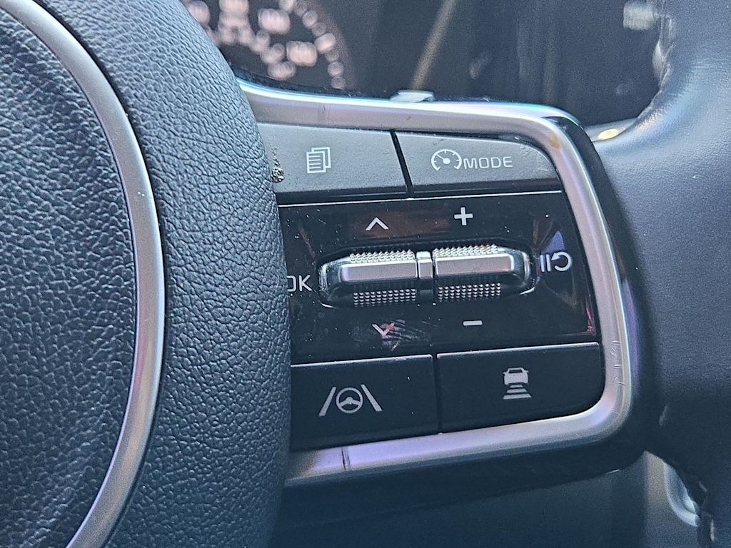 Thumbnail: 2022 Kia Sorento - 31