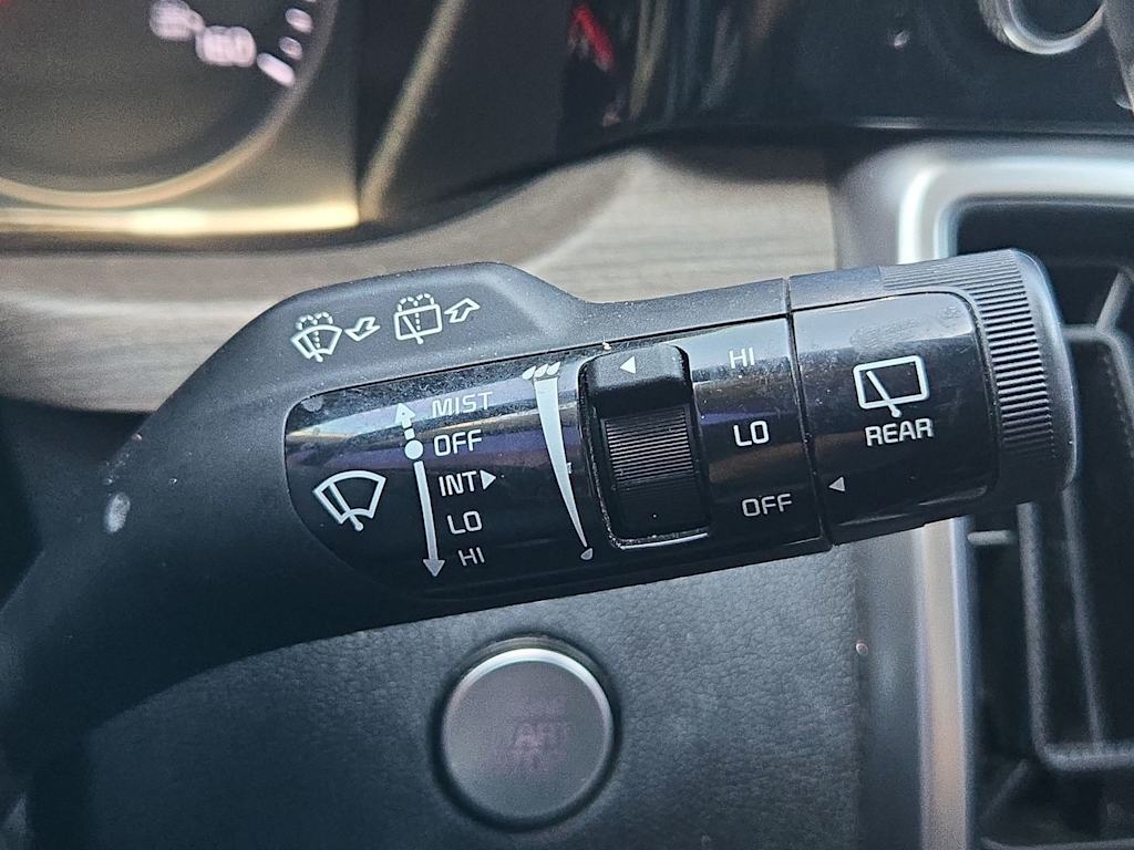 Thumbnail: 2022 Kia Sorento - 32
