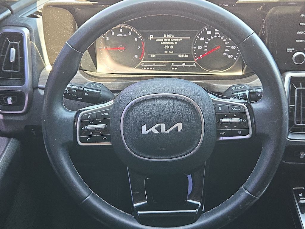 Thumbnail: 2022 Kia Sorento - 13