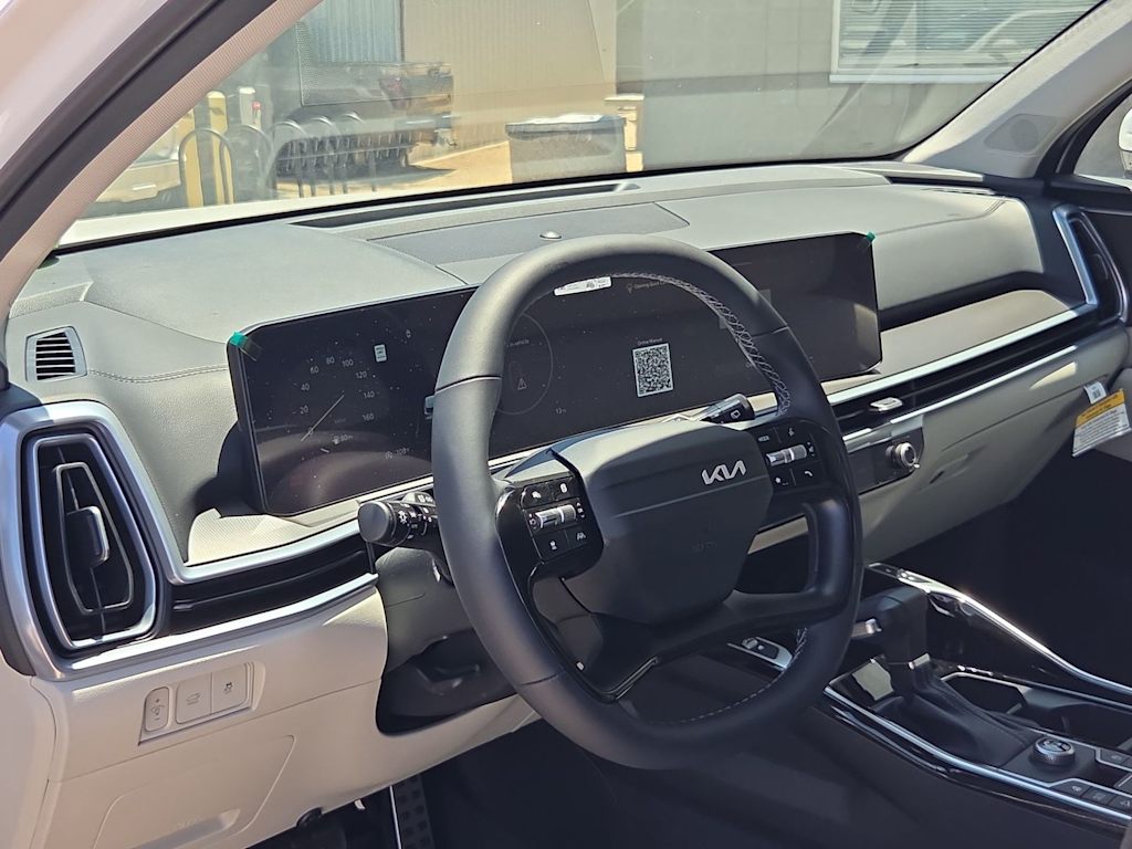 Thumbnail: 2026 Kia Sorento - 2