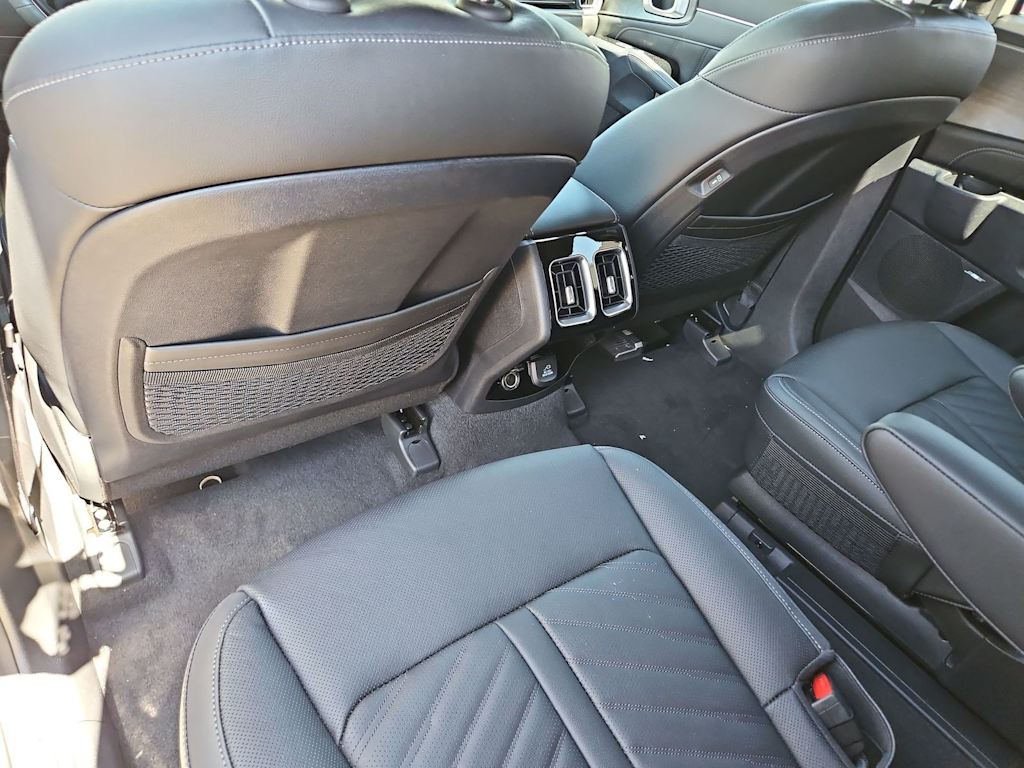 Thumbnail: 2026 Kia Sorento - 14