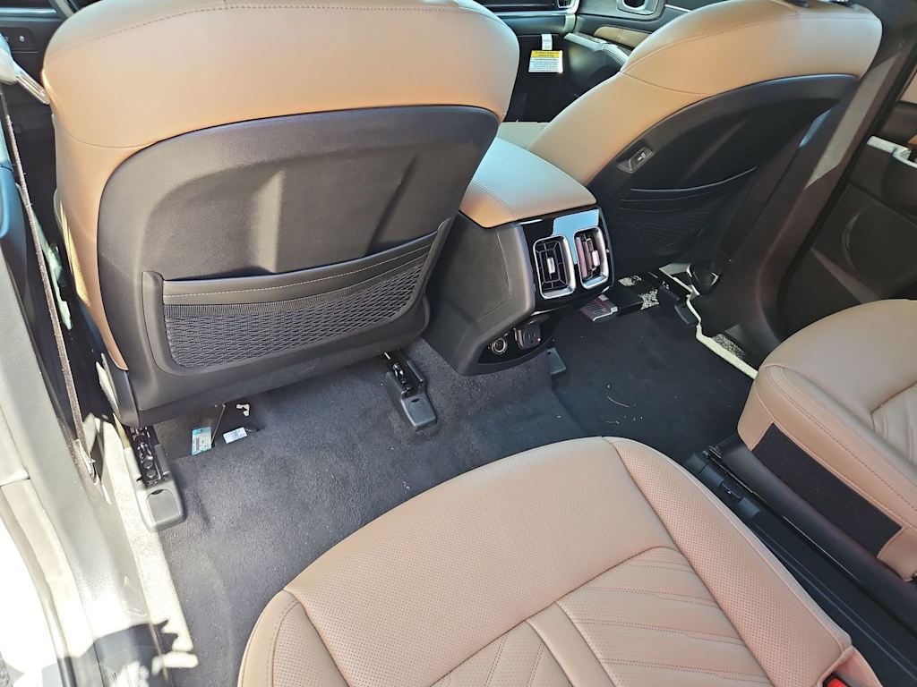 Thumbnail: 2026 Kia Sorento - 13