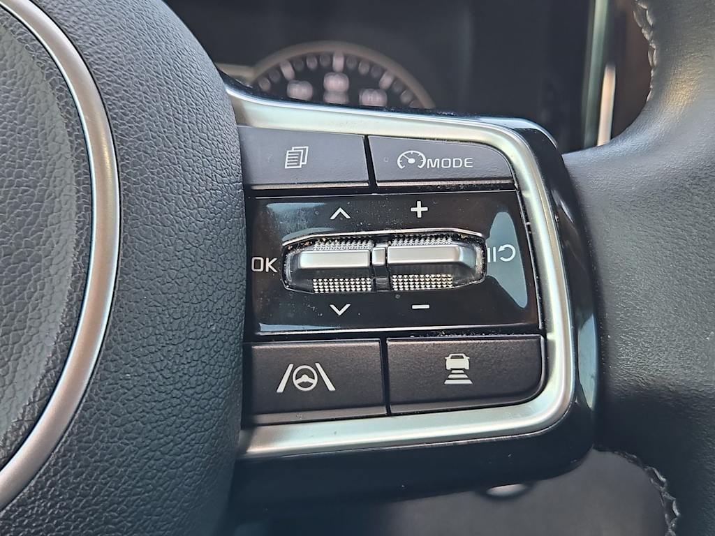 Thumbnail: 2021 Kia Sorento - 22